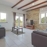 Semesterbostad 4 Bedroom Amazing In