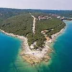 4 Bedroom Amazing In Pavicini